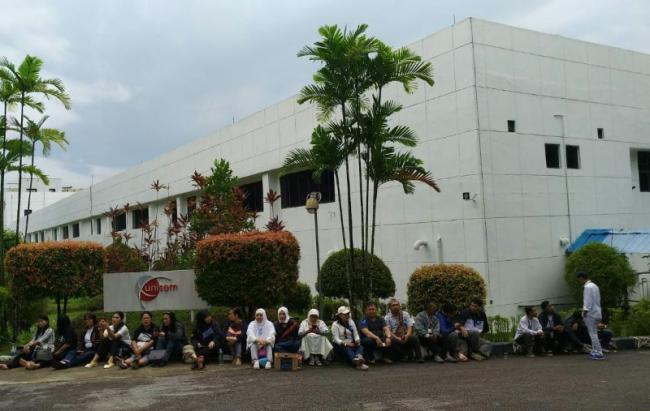 Pekerja dan Manajemen PT Unisem Sepakati Formulasi Pesangon PHK