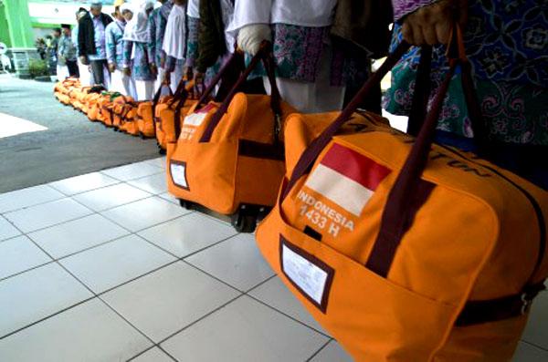 Trans Tirta Tour And Travel Bantu Pengurusan Berkas Jamaah yang Ingin Umroh