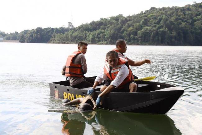 Ini Ciri-ciri Mayat yang Mengambang di Waduk Sei Ladi
