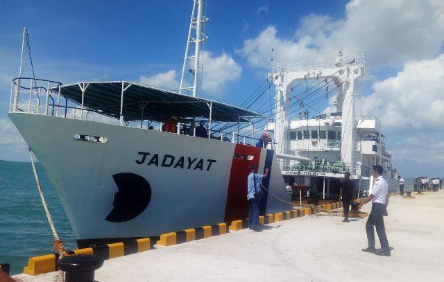 Pelabuhan Tanjung Moco Dompak Mulai Beroperasi