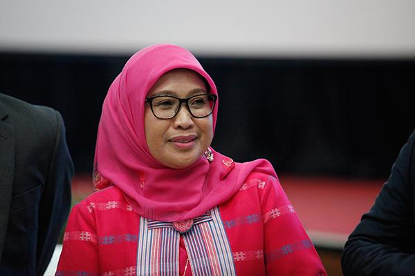 Ratna Sarumpaet Babak Belur Dianiaya Sejumlah Orang