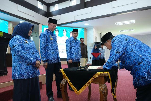 33 OPD Tanjungpinang Teken Perjanjian Kinerja dengan Wali Kota