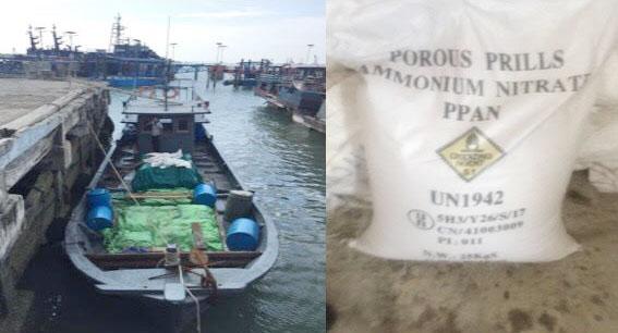 Patroli DJBC Kepri Tangkap Kapal Berisi 1.377 Karung Bahan Peledak 