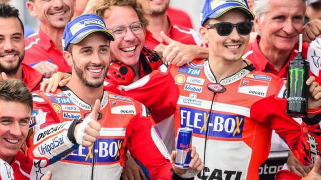 Dituduh Sengaja Beri Jalan untuk Dovizioso, Begini Kata Lorenzo