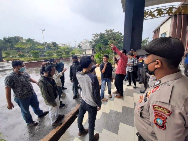 Sering Bermasalah, Gubernur Ancam Copot Pejabat Disdik Kepri