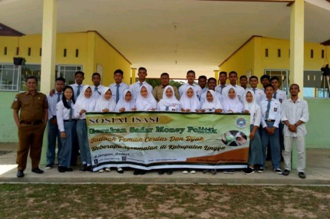 IMKL Sambangi SMAN 2 Lingga Ajak Siswa Cegah Politik Uang