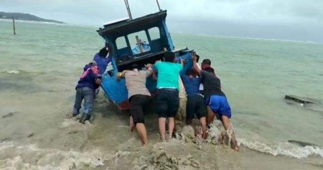 Angin Kencang Seret Kapal Nelayan Natuna Sejauh 3 Mil