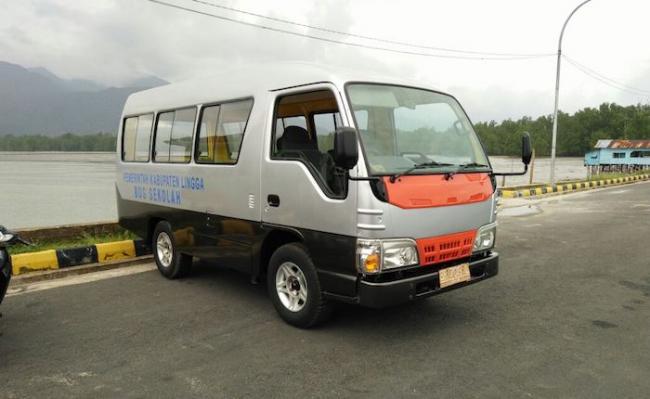 Minibus Angkutan Pelajar Desa Limbung Sudah Mulus