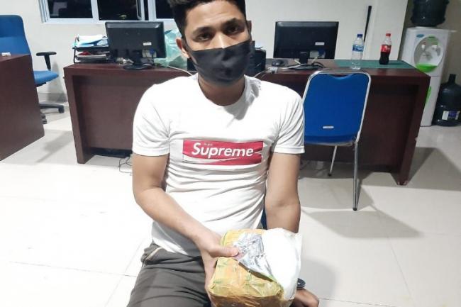 Ditpolairud Polda Kepri Tangkap Pengedar 1 Kg Sabu di Batam