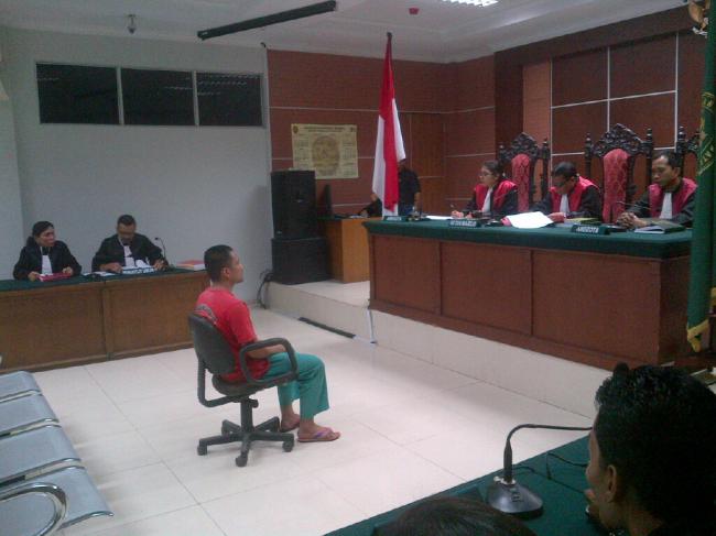 Begini Ekspresi Wardiaman Saat Dengarkan Dakwaan Jaksa 