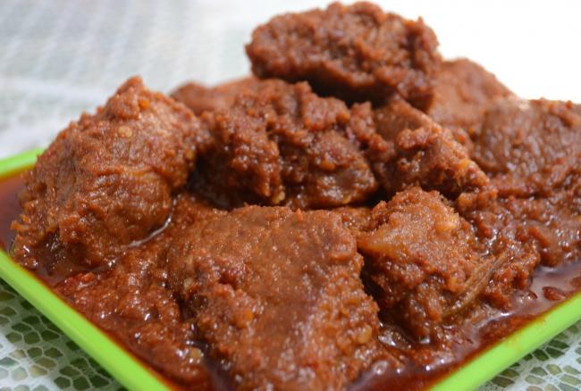Rendang Kembali Jadi Makanan Terlezat di Dunia