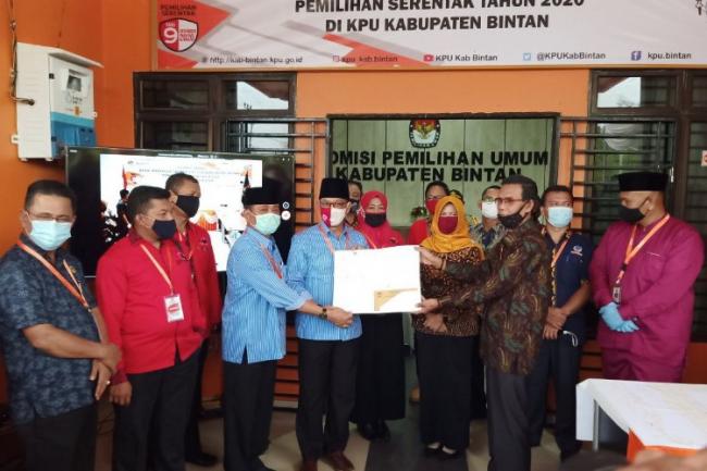 Sah! Awe-Dalmasri Tantang Apri-Roby di Pilkada Bintan