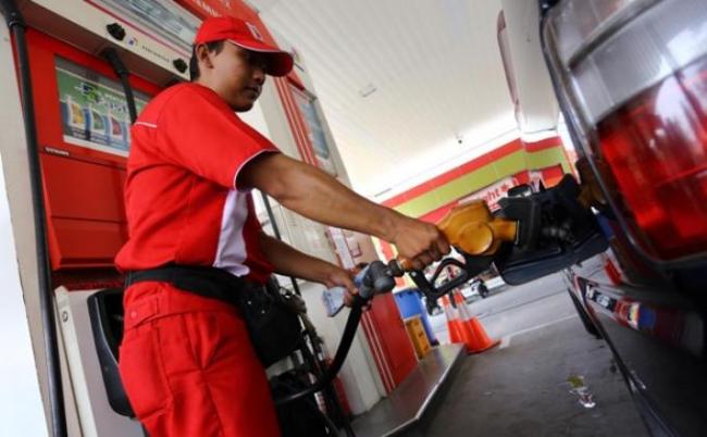 Pemerintah Kaji Naikkan Harga BBM Setiap Tiga Bulan Sekali