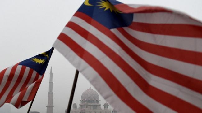 Ekonomi Malaysia Terkontraksi 17,1 Persen, Terburuk Sejak 1998