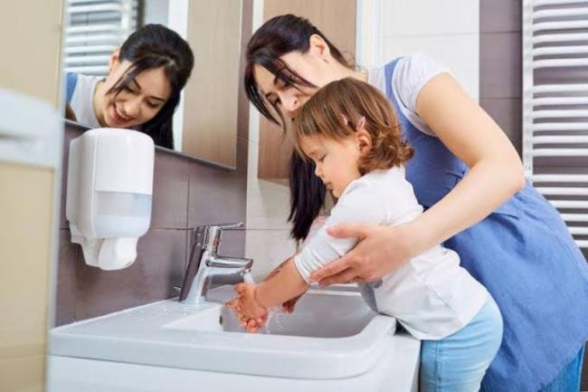 8 Cara Menjaga Anak dari Risiko Terinfeksi Covid-19