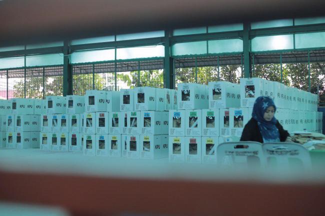 Logistik Terlambat Sampai TPS, KPU Batam Kena SP