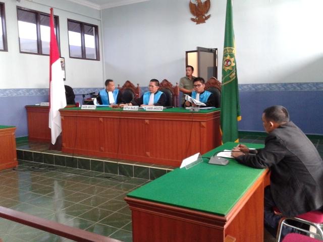 Mahasiwa UPB Gugat Rektor ke PTUN, Ini Kata Majelis Hakim