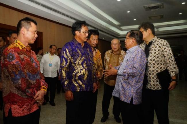 Wapres Minta Nurdin Kawal Peralihan Pelabuhan Batu Ampar Batam