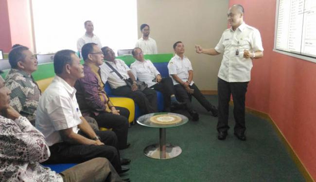 Disdukcapil Lanjutkan Program Jemput Dokumen Kependudukan ke Rumah Warga