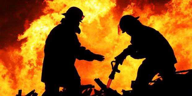 Kebakaran Makin Meluas, Sudah 980 Kios di Plaza Sukaramai Pekanbaru Ludes Terbakar