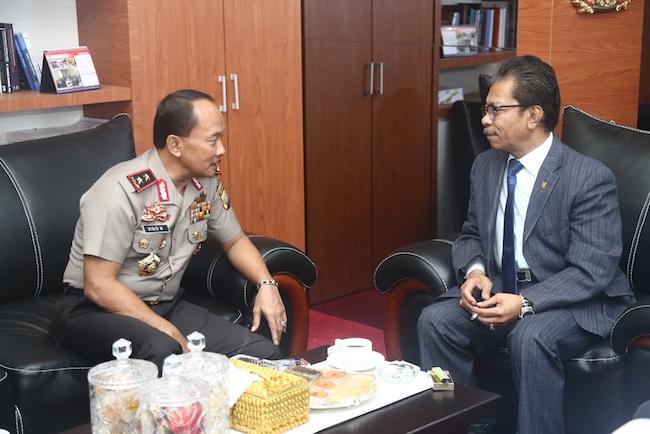Jumaga Nadeak Minta Kapolda Kawal Pemilihan Wagub Kepri