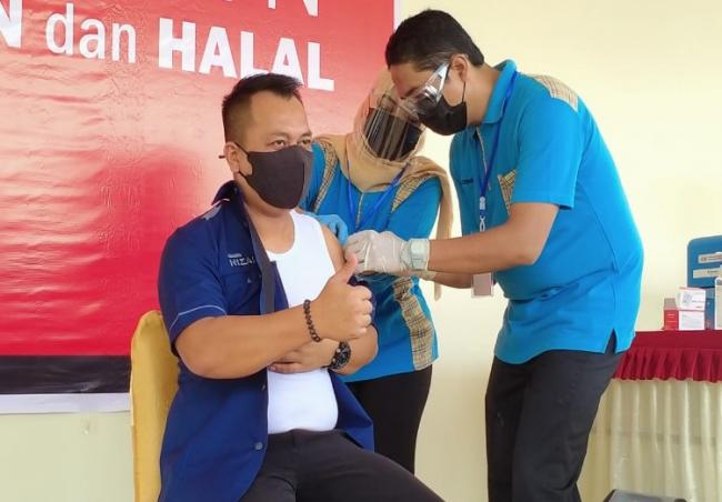 Vaksinasi Corona Tahap Awal di Lingga Sasar Hampir 1.000 Orang
