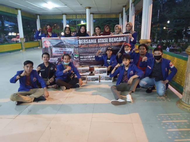 Mahasiswa UPU Medan Galang Dana untuk Korban Erupsi Gunung Sinabung