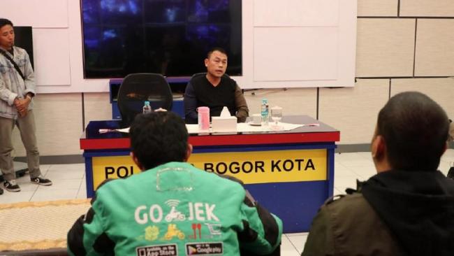 4 Anggota Polresta Solo Setop Rombongan Presiden Demi Hal Ini