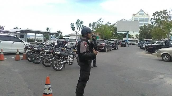 Polisi Jaga Ketat Pelabuhan Batam Centre, Setiap Tas Dipindai
