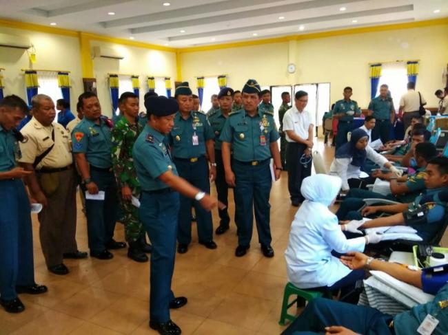 Peringati HUT Ke-74 TNI AL, Lantamal IV Gelar Aksi Donor Darah