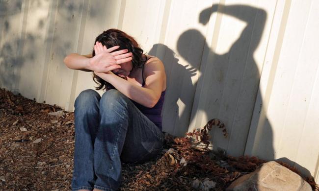  Ditolak Berhubungan Badan, Pria Ini Aniaya Pacar Hingga Babak Belur