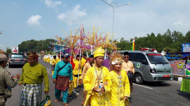 Pawai Taaruf dan Bazar Meriahkan MTQ Karimun
