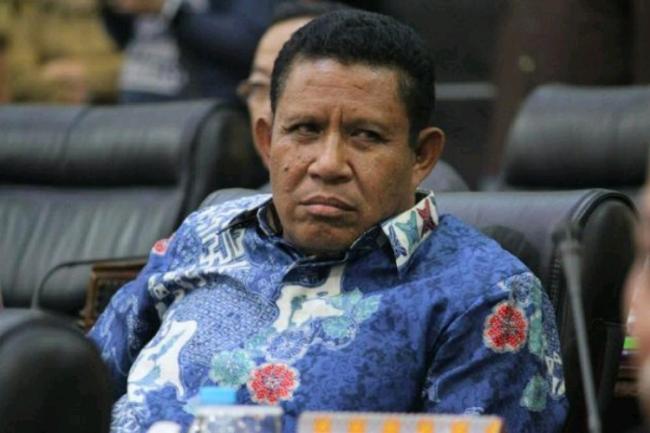 Alias Wello Dinilai Tak Serius Mundur dari Bupati Lingga