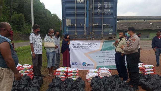 PT. Bintan Batam Sukses (BBS) Salurkan Paket Sembako ke Warga Tanjungpinang