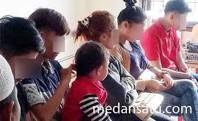 Pesta Seks Lesbian Medan Digerebek Warga