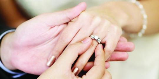 Pasangan Suami Istri Tak Bersurat Meningkat 