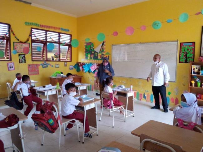 Hari Pertama Belajar Tatap Muka di Natuna, DPRD Pantau Prokes