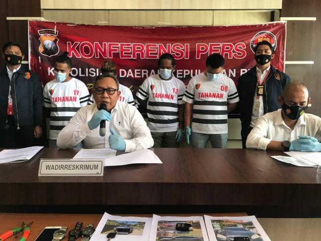 Polda Kepri Ringkus 4 Kawanan Rampok di Batam Centre, 2 Pelaku Buron