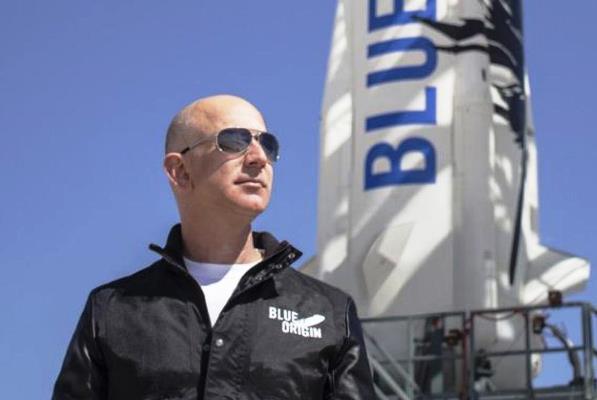 Jeff Bezos Orang Terkaya di Dunia Ingin Bangun Industri di Bulan