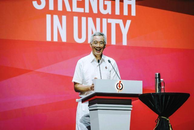 PM Lee Hsien Loong Siap Disuntik Vaksin Corona Terlebih Dulu