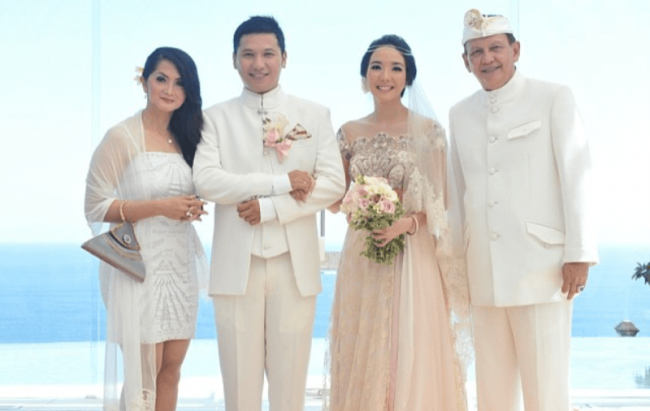 Isu Perceraian, 10 Potret Perjalanan Cinta Gading Marten dan Gisella
