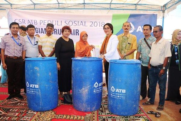 ATB Sediakan 200 Unit Drum untuk Perumahan di Tanjunguncang