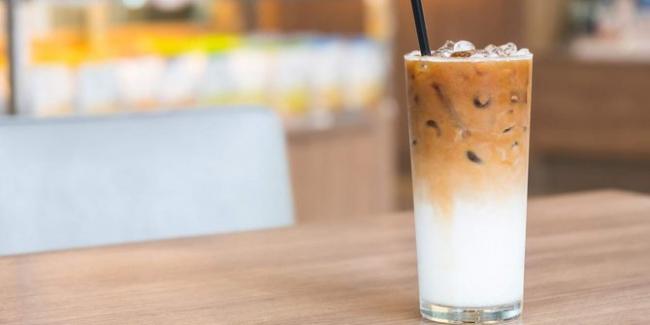 Resep Iced Coffee Milk Kekinian untuk Temani WFH
