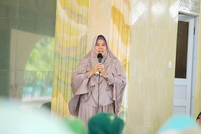 Kenapa Tak Tertarik Pamer Kepintaran atau Kesalehan di Medsos? Begini Jawab Marlin