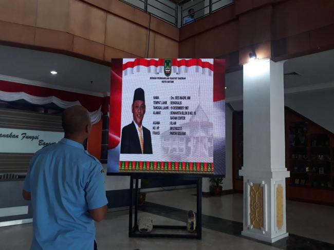 Anggaran Pin dan Jas Anggota DPRD Batam Tembus Setengah Miliar