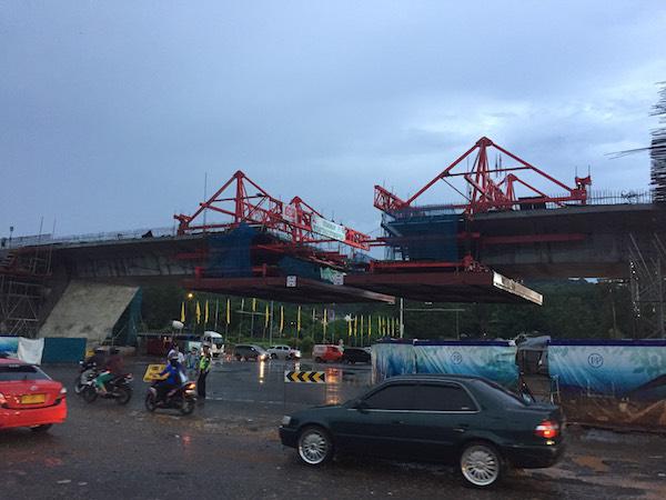 Jalan Simpang Jam Resmi Ditutup Malam Ini, Begini Situasi Lalu Lintas