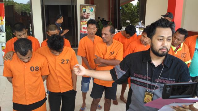 Curi Motor di Halaman Masjid, 2 Pria Ini Ditangkap Saat Pesta Sabu 