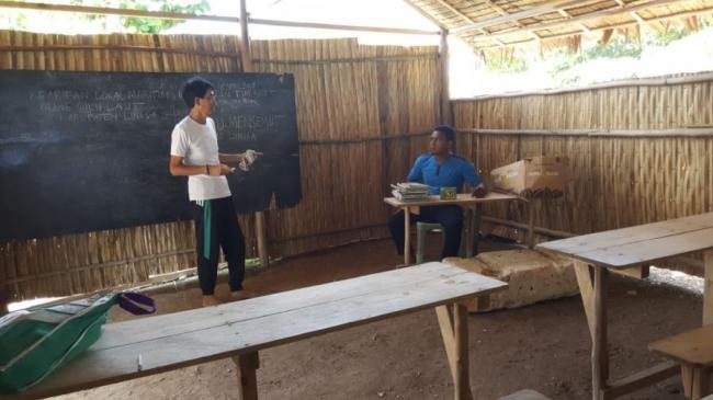 Potret Suku Laut Lingga Mengais Pendidikan 
