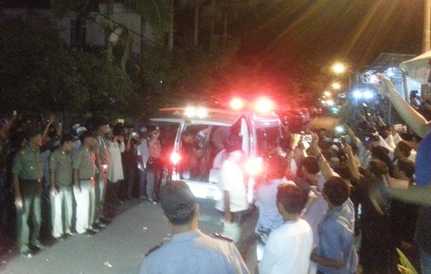 Jenazah HM Sani Tiba di Rumah Duka Tanjungpinang  
