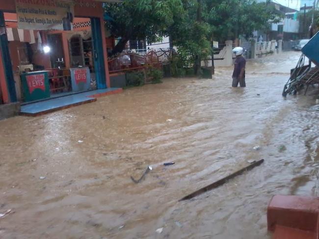 Kadis Bina Marga Akui Aktivitas Reklamasi Penyebab Banjir di Melchem 